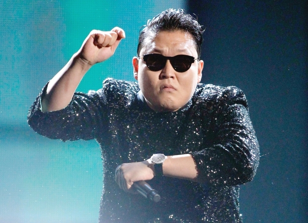 7606489.bin  أكثر من 800 مليون مشاهده لأغنية Gangnam Style على اليوتيوب 
