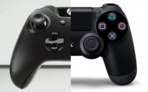 xbox one vs ps4 controllers 300x187 أيهما أفضل البلايستيشن PS4 أم اكس بوكس وان Xbox One ؟