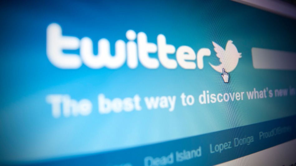 تحديث أمان تويتر لمحاربة الحسابات المزيفة twitter-web.jpg?8083