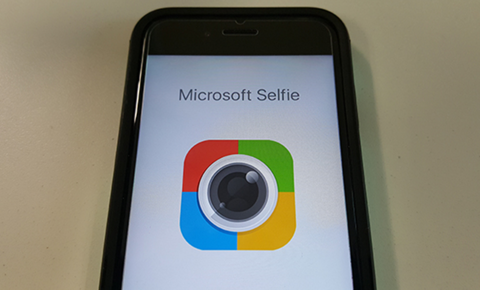 تحديث تطبيق Microsoft Selfie يدعم عصا السيلفي