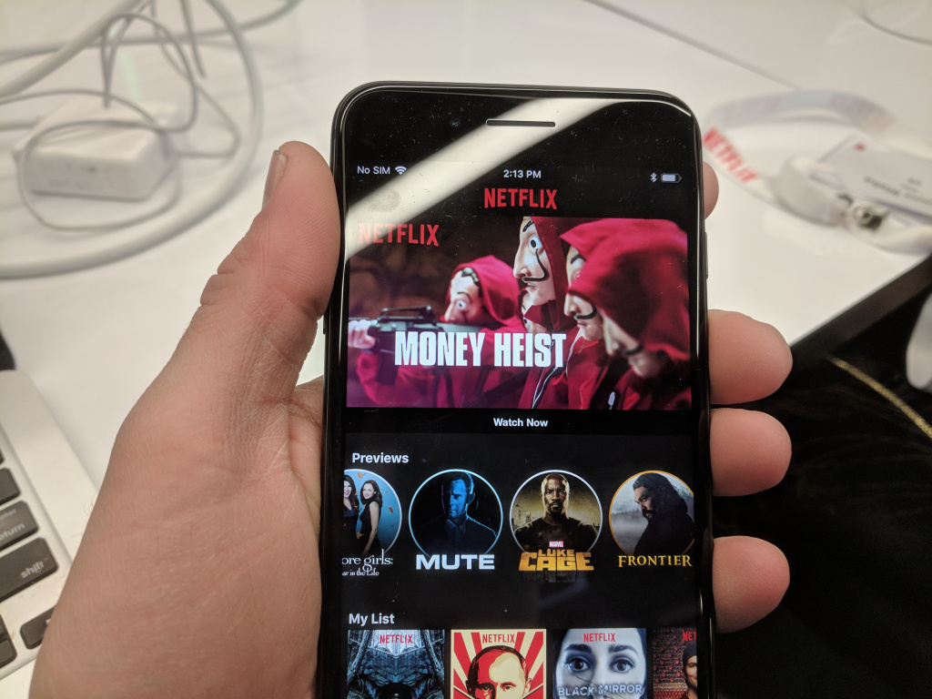 تطبيق Netflix يدعم الآن معاينات الفيديو في أندرويد و iOS