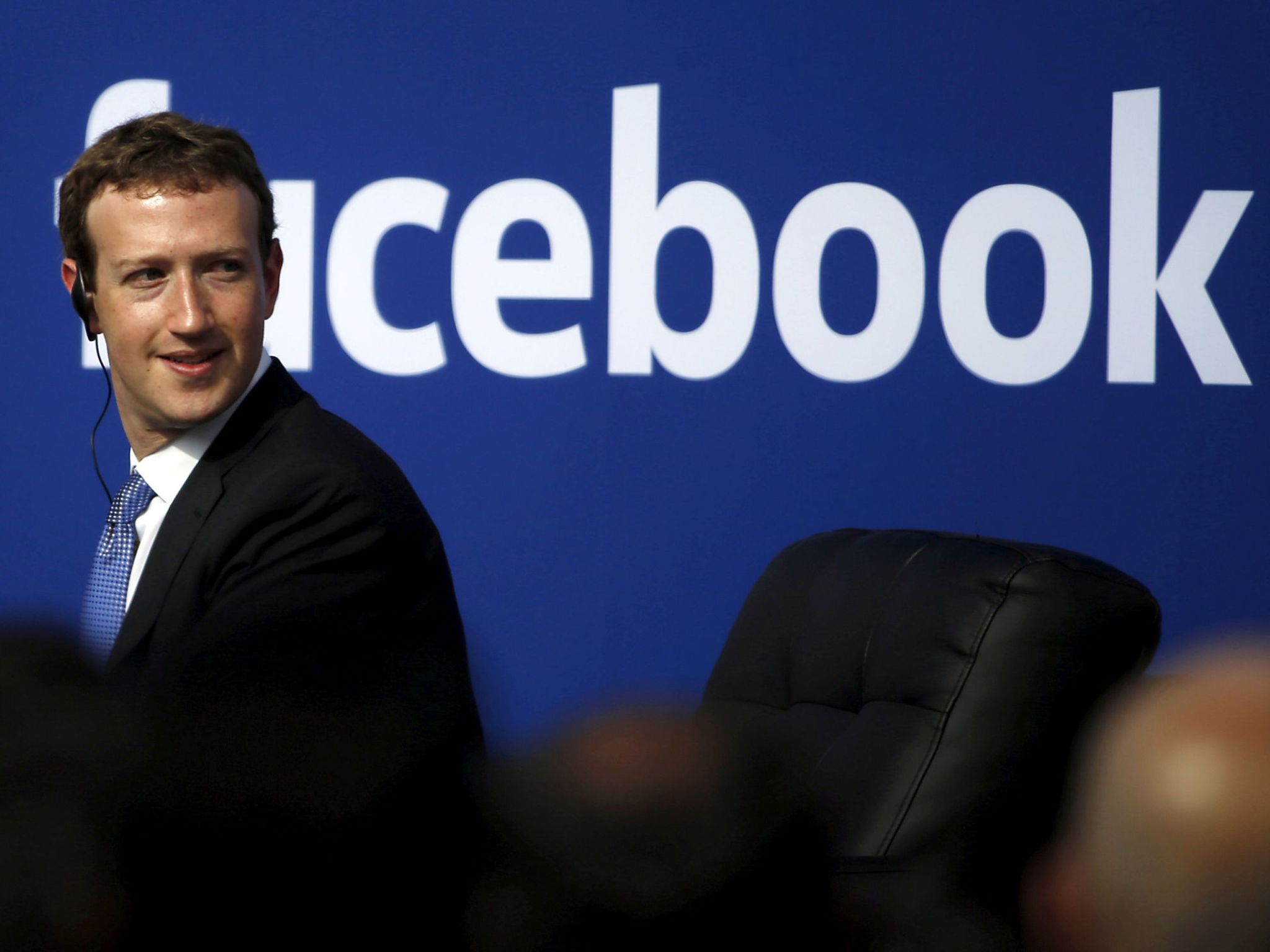 فيسبوك تخسر 20% من قيمتها السوقية بعد نتائج مالية مخيبة