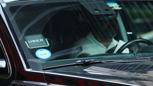 تويوتا تستثمر 500$ مليون في مشروع أوبر للسيارات ذاتية القيادة