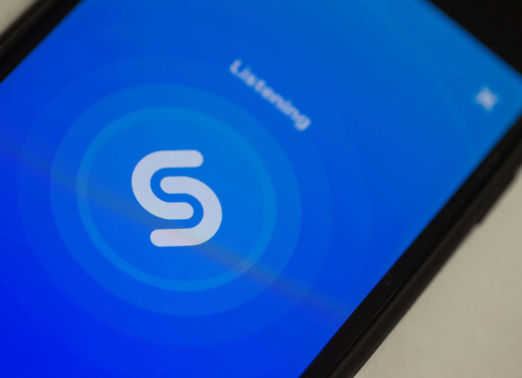 Shazam يتيح مشاركة الموسيقى على قصة انستقرام فور التعرف عليها