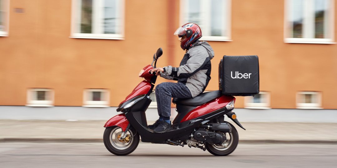 صورة أوبر تطلق خدمتي نقل الأغراض Uber Connect و Uber Direct