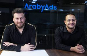 "عربي آدز" تستحوذ على شركة الإعلانات عبر الهواتف الذكية "آد فالكون"