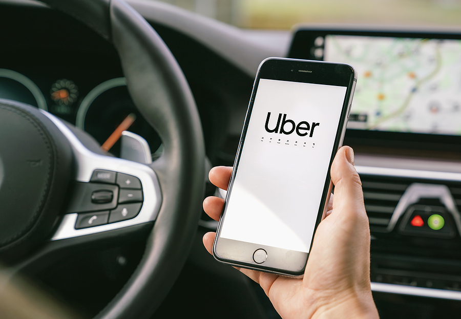 أوبر تطلق خدمات جديدة في السعودية منها الحجز بنظام شهري واختيار سائق محدد - Uber